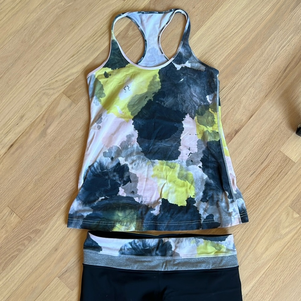 Lululemon watercolor set